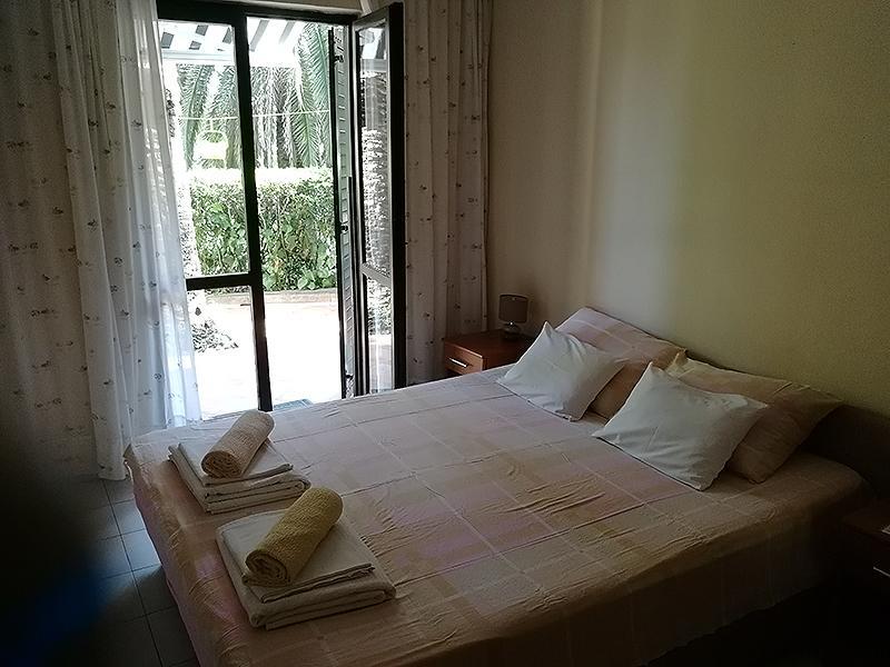 Apartmani I Sobe Goca Херцег-Нови Экстерьер фото